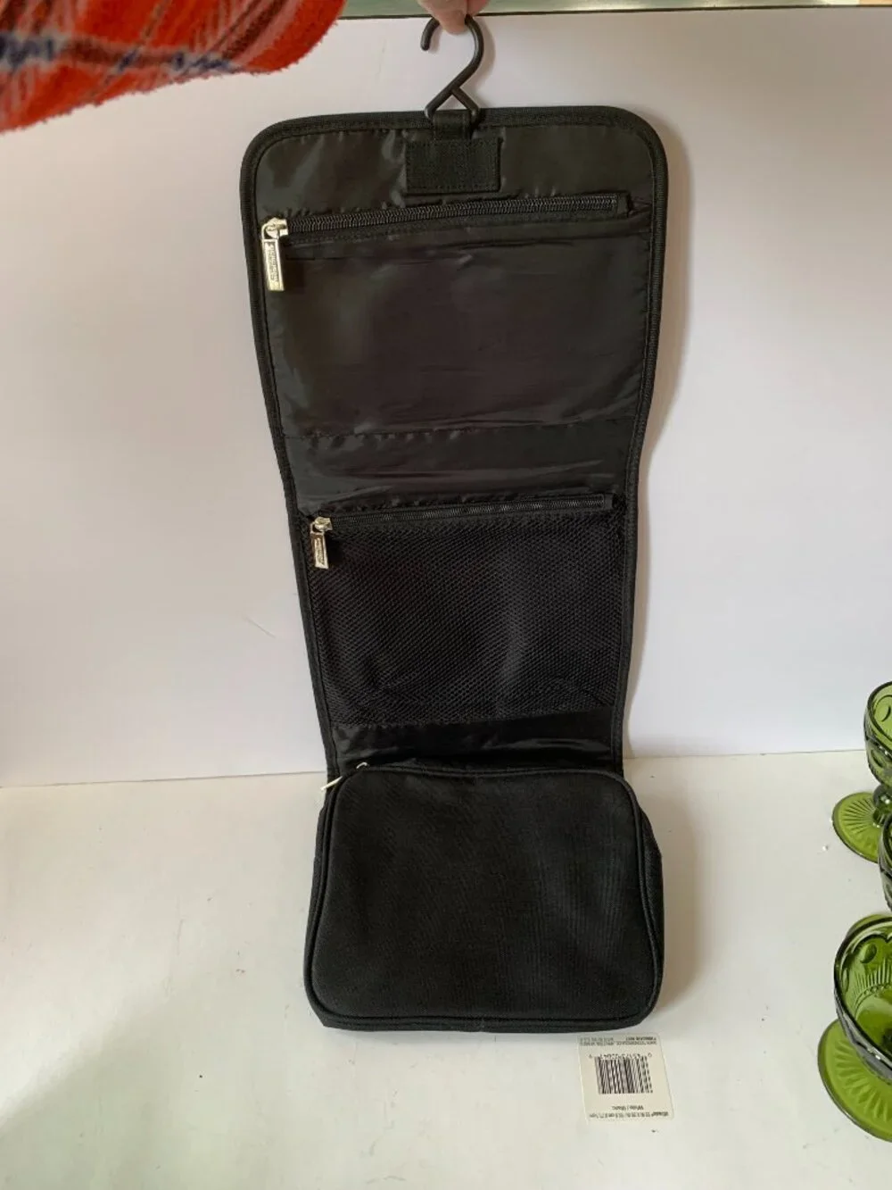 Burberry Fragrances Toiletry Travel Black Hanging Folding Compartment Bag - Picture 5 of 12